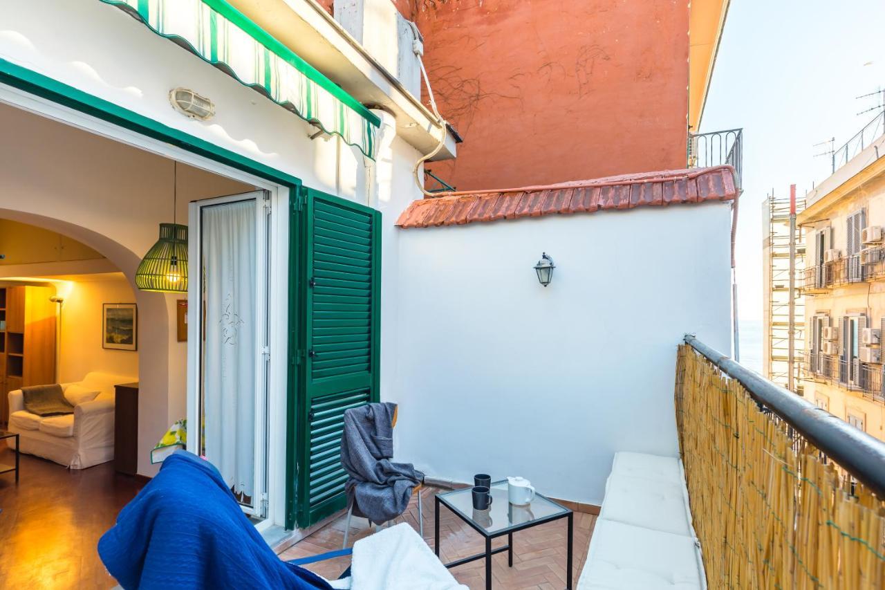 Parthenope'S Eye On The Seafront By Napoliapartments Luaran gambar