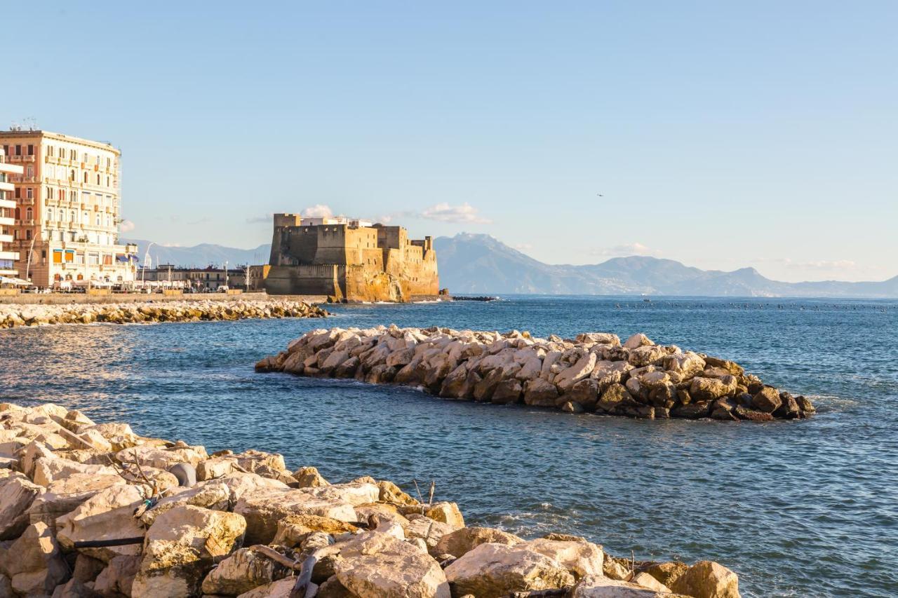 Parthenope'S Eye On The Seafront By Napoliapartments Luaran gambar